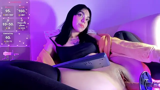 Snapshot of Connie_Cherxx chatting on 4, 3, 2026 Connie Cherxx online show from 4, 3, 2026