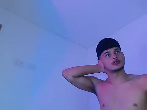 Alex ThomsonXxX online show from 14, 1, 2026