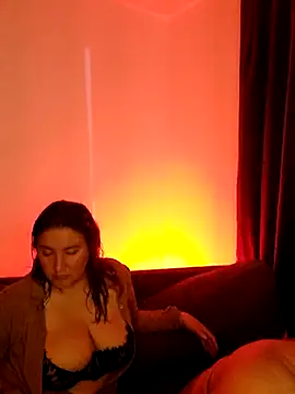 kitty 84 online show from 18, 12, 2025