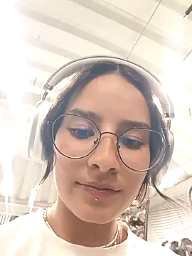  vaness online show from 15, 1, 2025