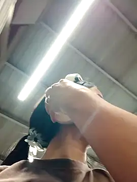  vaness online show from 7, 4, 2026