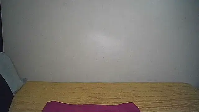 Snapshot of SuvieyX chatting on 25, 5, 2026 SuvieyX online show from 25, 5, 2026