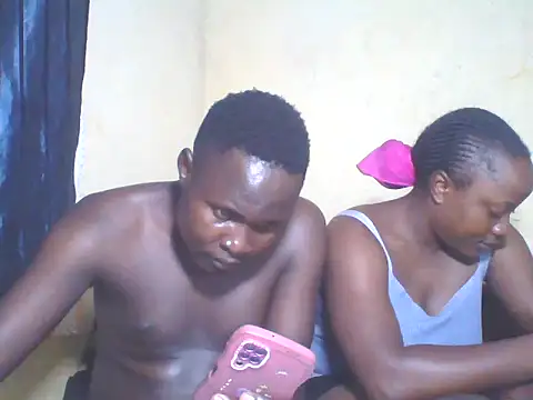 Dark Queenchocolate online show from 19, 10, 2025