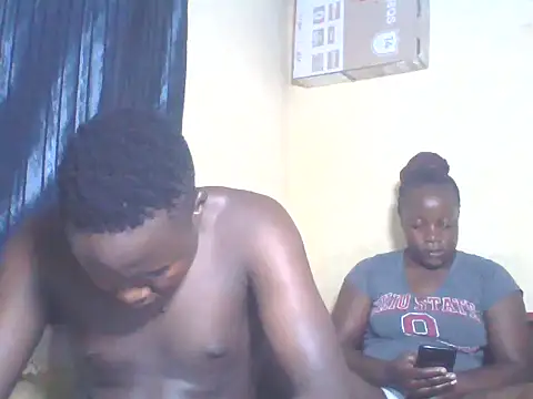 Dark Queenchocolate online show from 6, 2, 2026