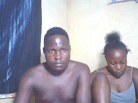 Dark Queenchocolate online show from 7, 10, 2025