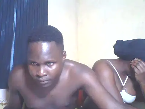 Dark Queenchocolate online show from 18, 10, 2025