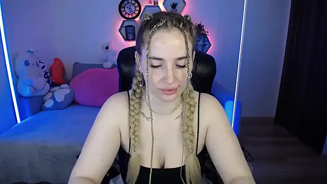 SabrinViolet online show from 16, 5, 2026