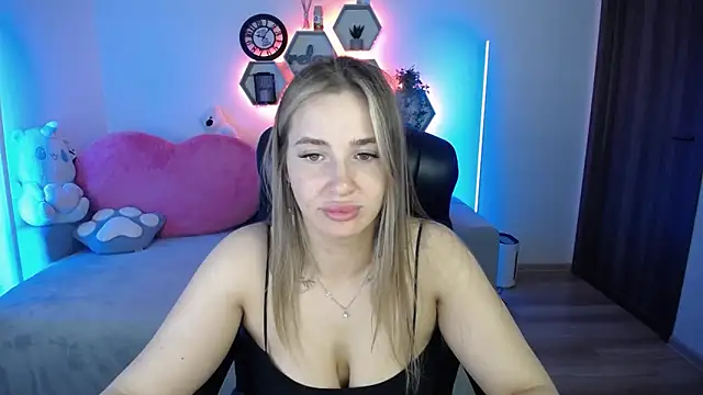 SabrinViolet online show from 31, 5, 2026