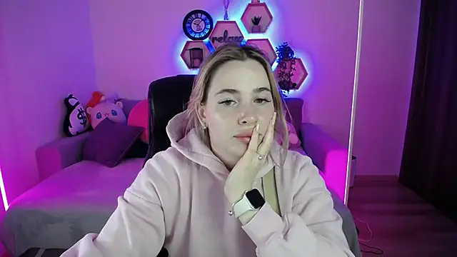 SabrinViolet online show from 16, 11, 2025