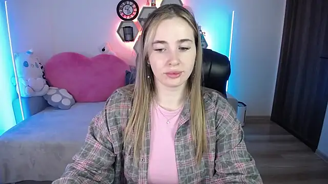 SabrinViolet online show from 24, 5, 2026