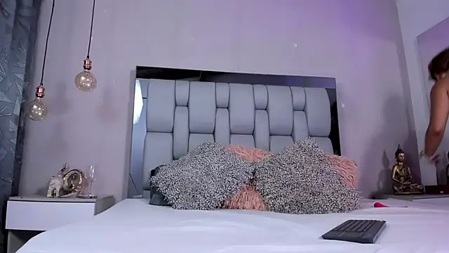 SusanBenett online show from 26, 10, 2025