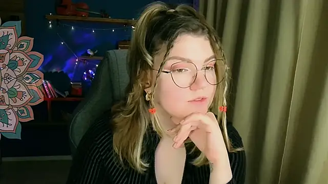 VioletteWay online show from 23, 11, 2025