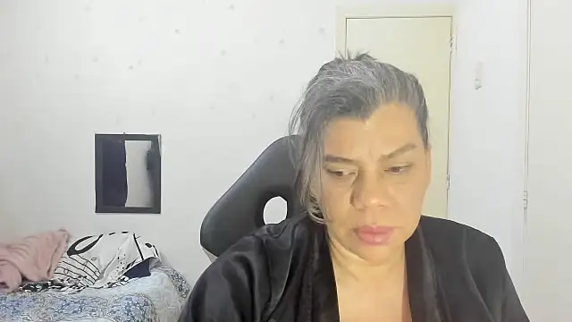 vikyadams online show from 9, 10, 2025