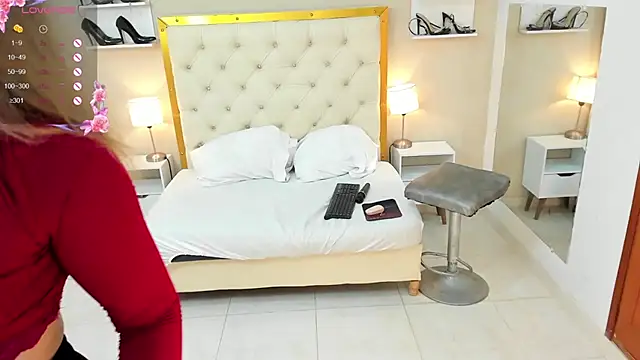 Sara Gomez online show from 19, 9, 2025