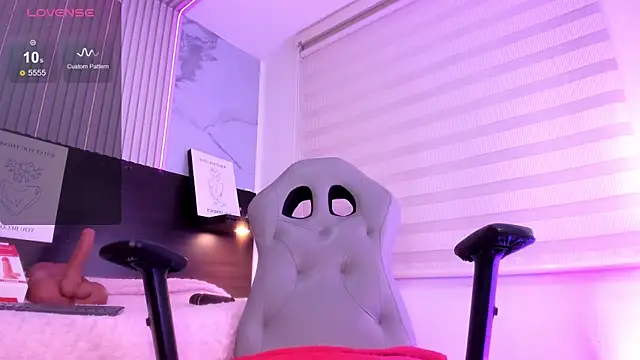 Violet spencer online show from 9, 4, 2026