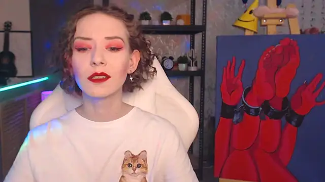 FascinatingEyess online show from 18, 2, 2026