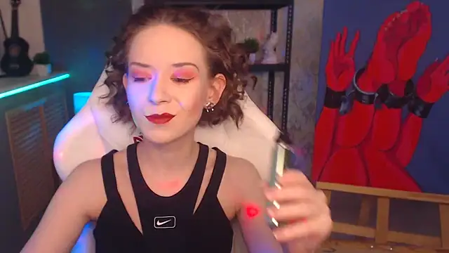 FascinatingEyess online show from 18, 3, 2025