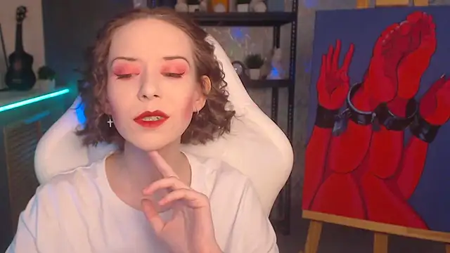 FascinatingEyess online show from 28, 9, 2025