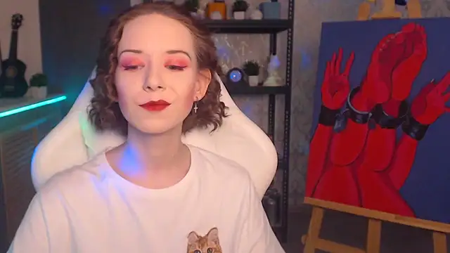 FascinatingEyess online show from 3, 10, 2025