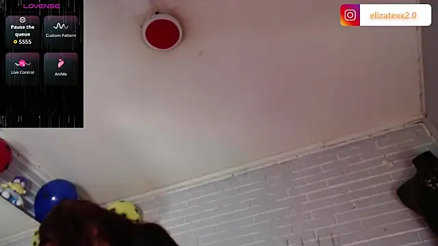 Snapshot of elizatexx chatting on 19, 6, 2026 elizatexx online show from 19, 6, 2026