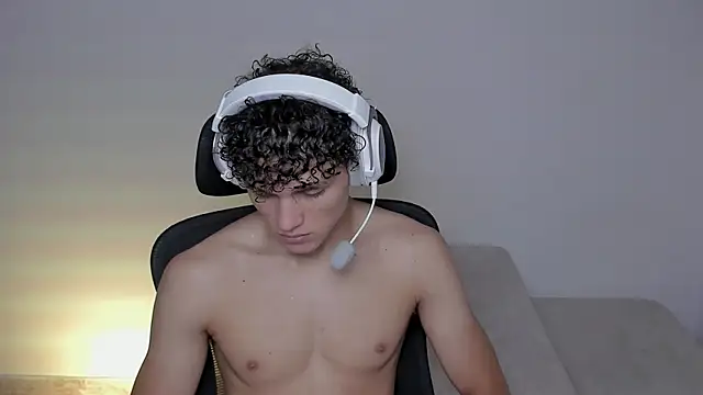 laurent nova online show from 9, 9, 2025