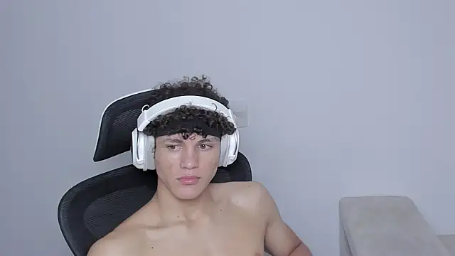 laurent nova online show from 25, 9, 2025