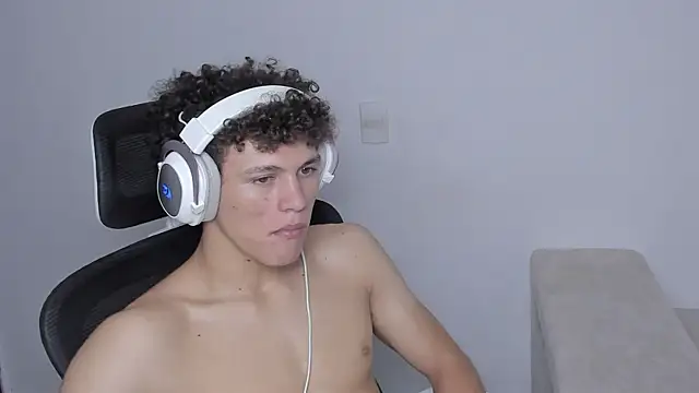 laurent nova online show from 18, 9, 2025