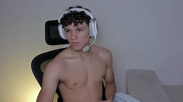 laurent nova online show from 10, 9, 2025