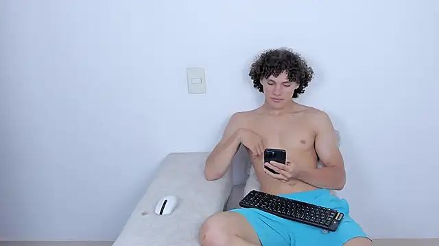 laurent nova online show from 5, 3, 2025