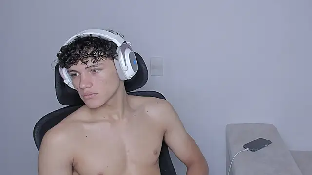 laurent nova online show from 20, 9, 2025