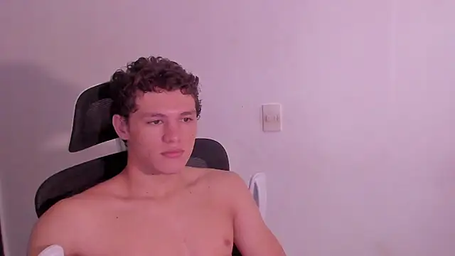 laurent nova online show from 8, 4, 2026