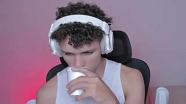 laurent nova online show from 21, 10, 2025