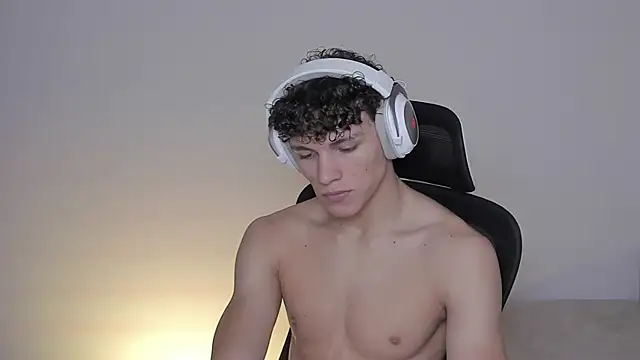 laurent nova online show from 7, 10, 2025