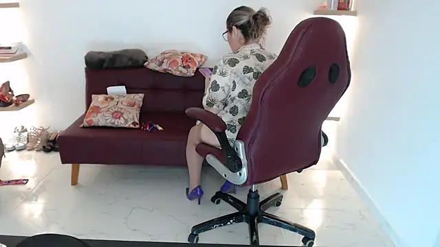 zehra sanem online show from 7, 3, 2026