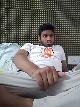 Snapshot of mykecockslong chatting on 8, 2, 2026 mykecockslong online show from 8, 2, 2026