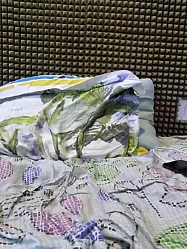 Snapshot of mykecockslong chatting on 21, 2, 2026 mykecockslong online show from 21, 2, 2026