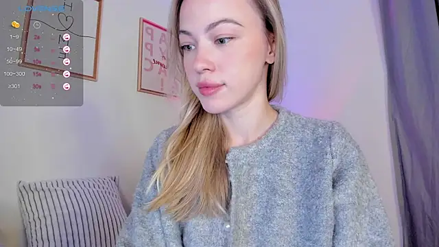 Snapshot of damn_cutie chatting on 12, 11, 2025 damn cutie online show from 12, 11, 2025