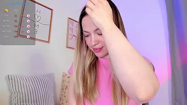 Snapshot of damn_cutie chatting on 7, 2, 2026 damn cutie online show from 7, 2, 2026