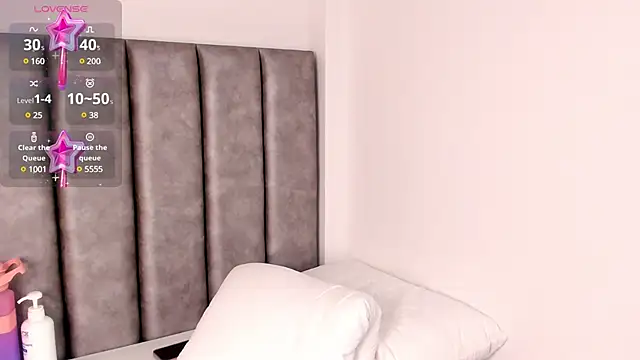 Katy thompson  online show from 3, 3, 2025