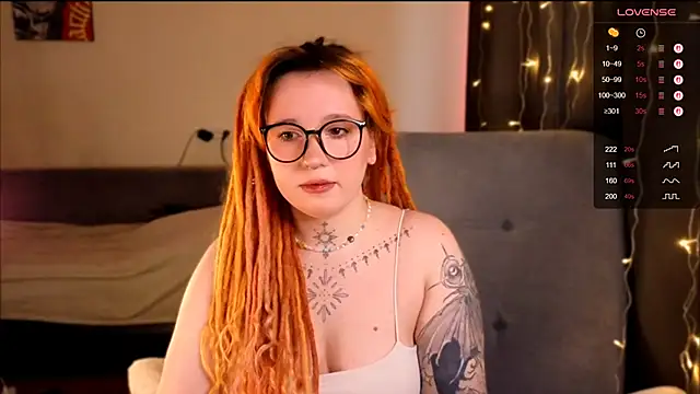 The Full Red Moon online show from 28, 11, 2025