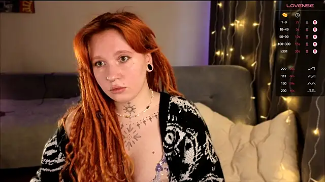 The Full Red Moon online show from 3, 12, 2025