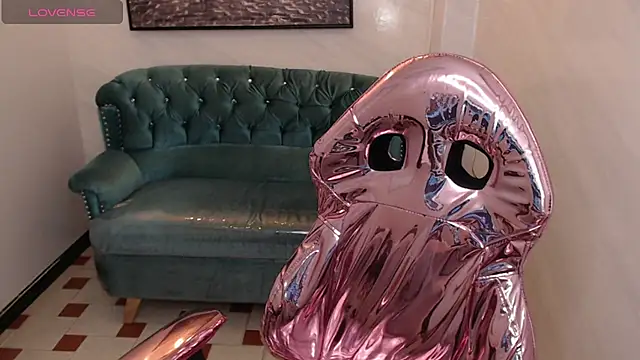  lucy v online show from 14, 3, 2025