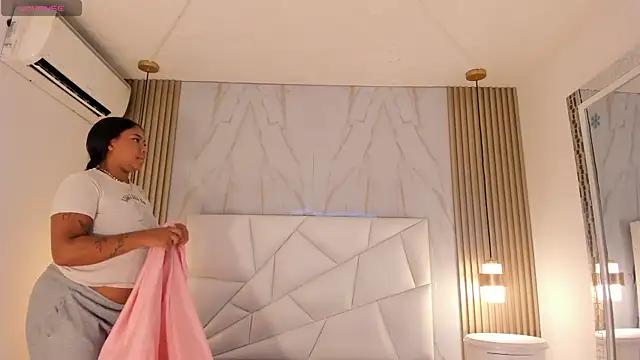 belacampbell online show from 22, 11, 2025