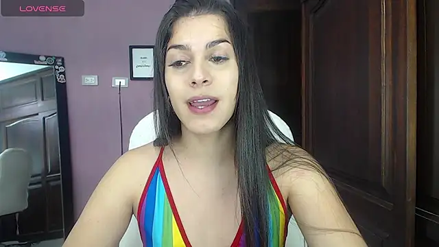 Luciana Ortiz1 online show from 5, 3, 2025