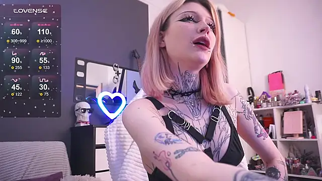 fraulein mooon online show from 28, 5, 2026