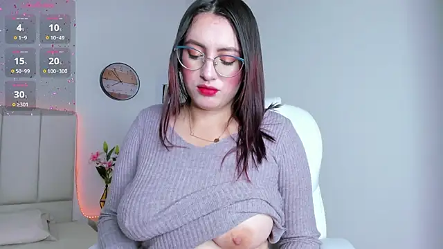 VioletPearson online show from 15, 10, 2025