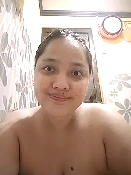 Snapshot of hairywetjhing chatting on 4, 6, 2026 hairywetjhing online show from 4, 6, 2026