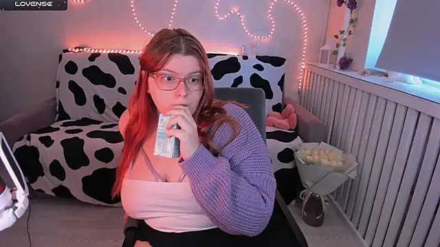 Melissa Purr online show from 21, 9, 2025