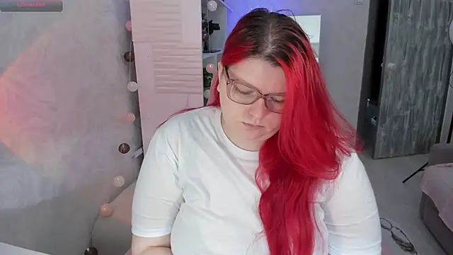 Snapshot of Melissa_Purr chatting on 16, 7, 2026 Melissa Purr online show from 16, 7, 2026