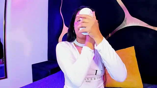 Ivanna18 x online show from 9, 10, 2025